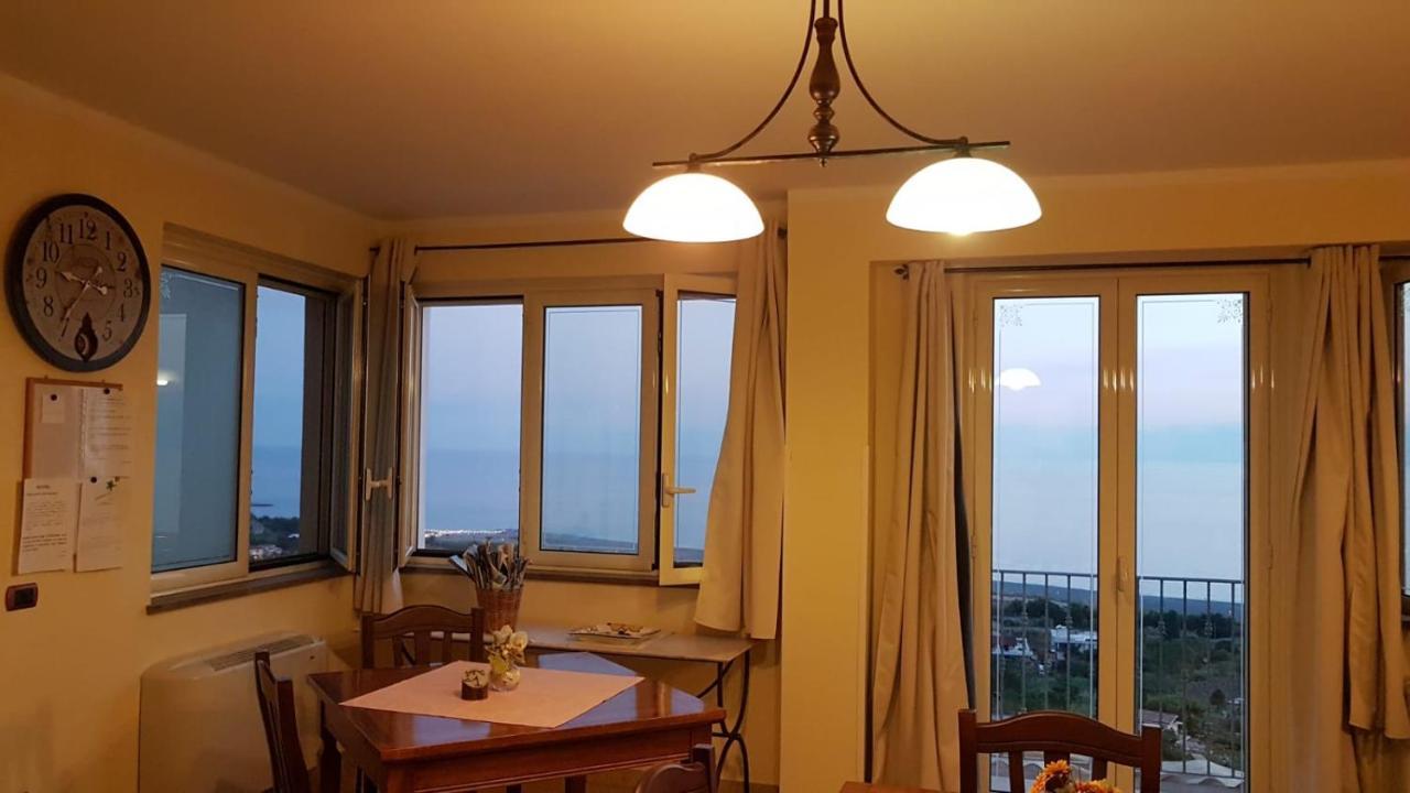 B&B L'Eucalipto Paola Buitenkant foto